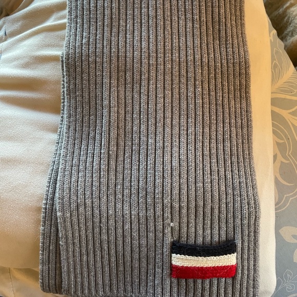 Moncler tricot scarf - Picture 2 of 4